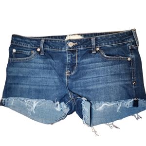Altar'd State Mid-Rise Raw Hem Fray Cuffed 2" Denim Shorts